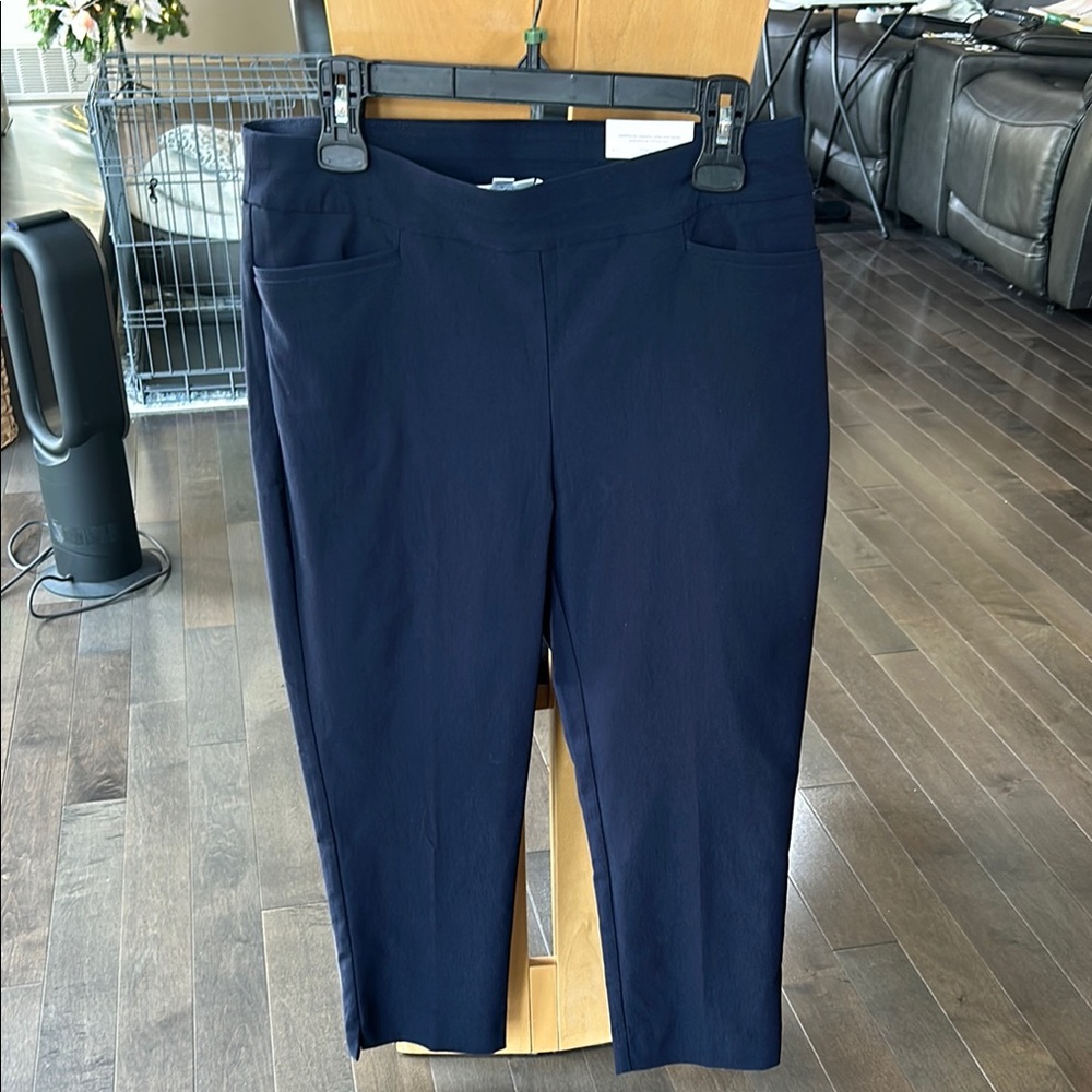 Navy Blue Cropped Pants
